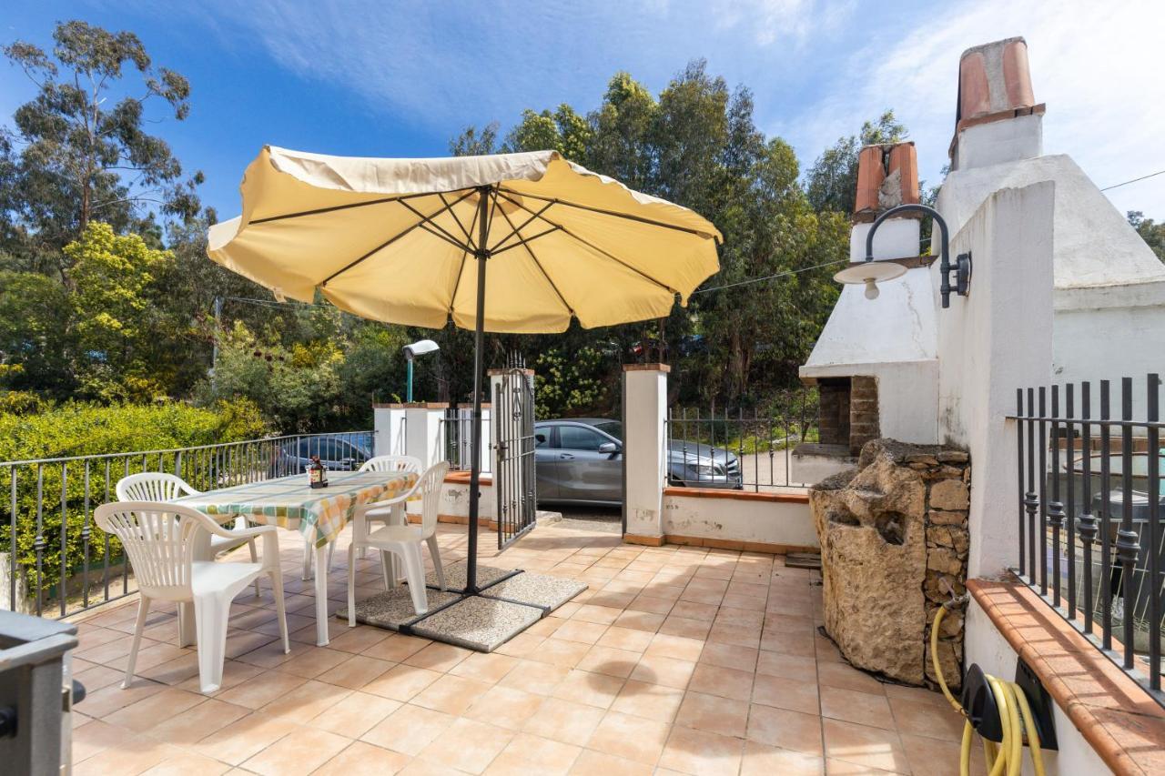 Casa Con Barbecue Lägenhet Àrbatax Exteriör bild